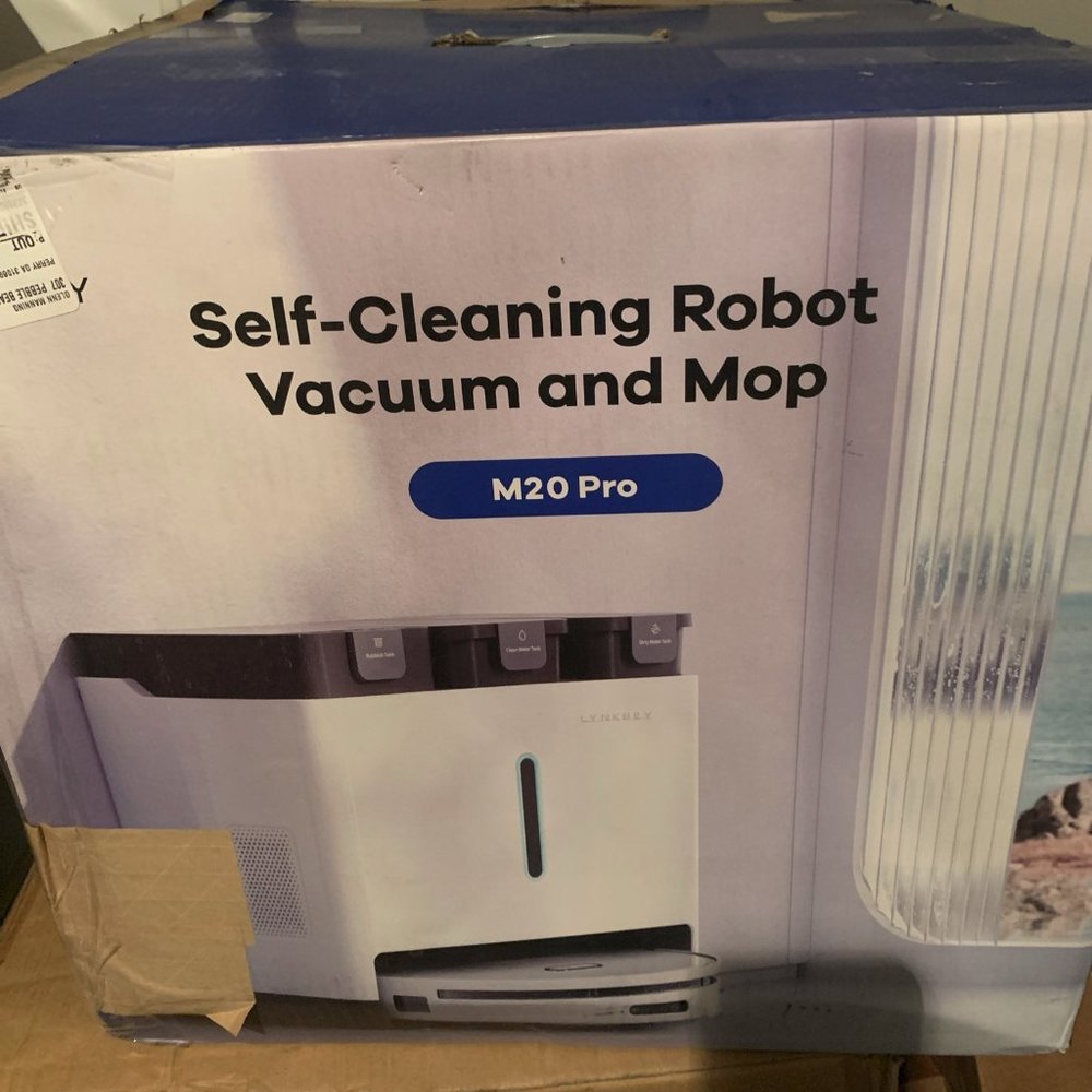 Linkbey all in one robotic vacuum and mop. Mint condition. like new!